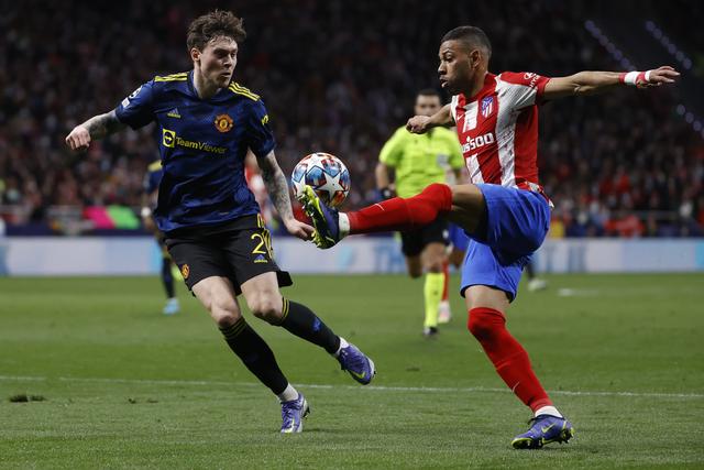 火箭险胜森林狼晋级淘汰赛 马刺力克爵士4连胜